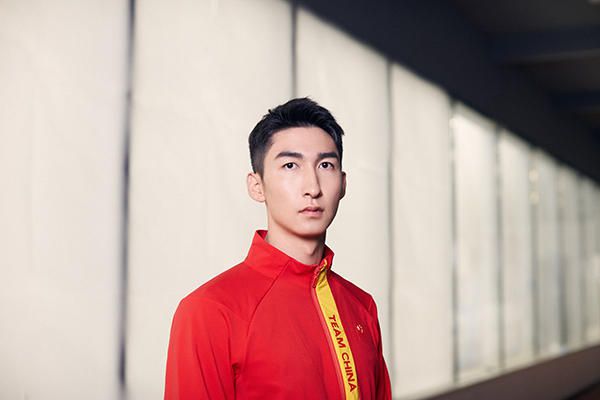 租借协议中包含选择买断条款，金额为1100万欧元加400万欧浮动。
